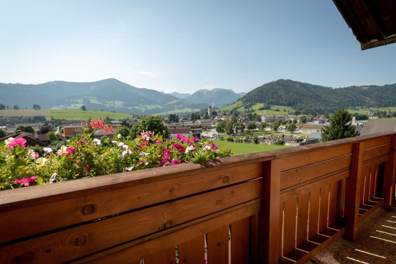 S'Wirtshaus By Alpine Genusswelten Gröbming Kültér fotó