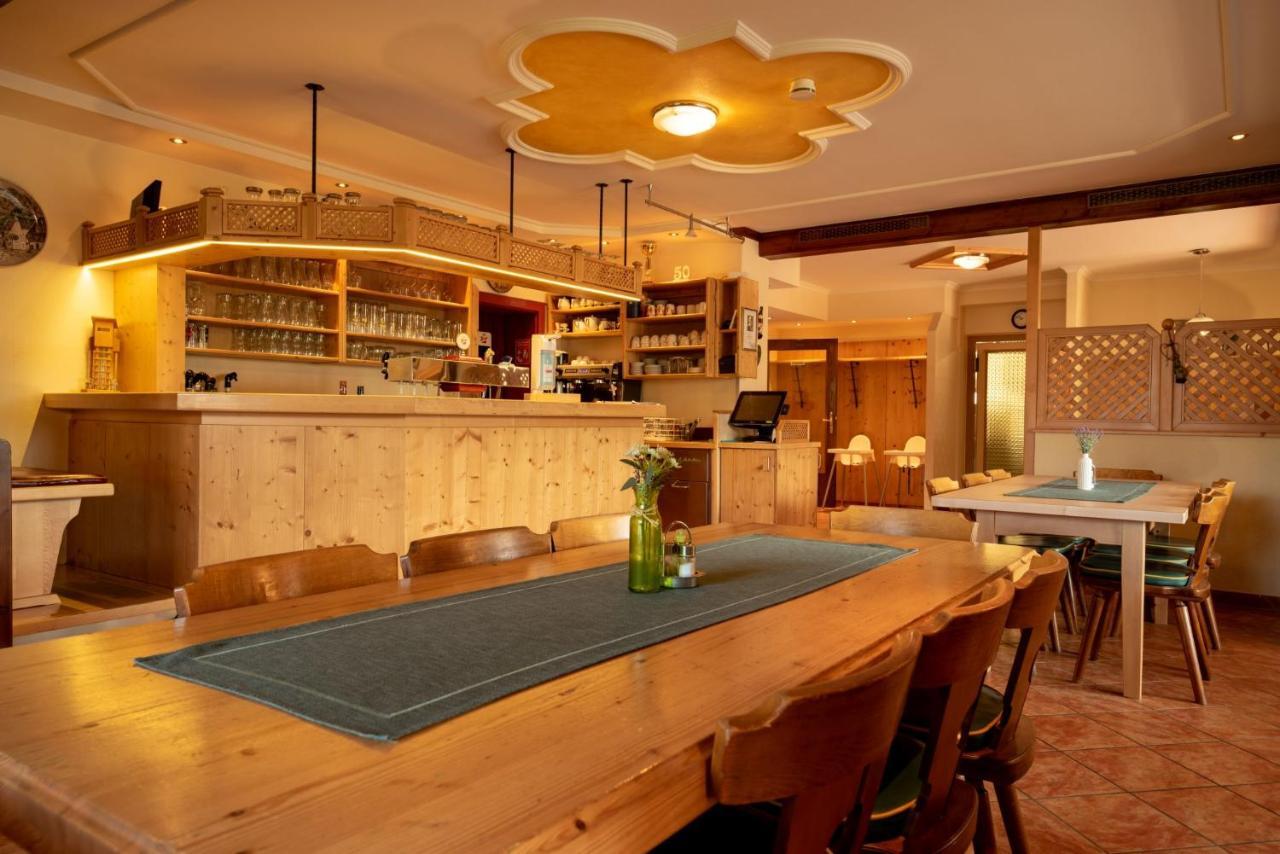 S'Wirtshaus By Alpine Genusswelten Gröbming Kültér fotó